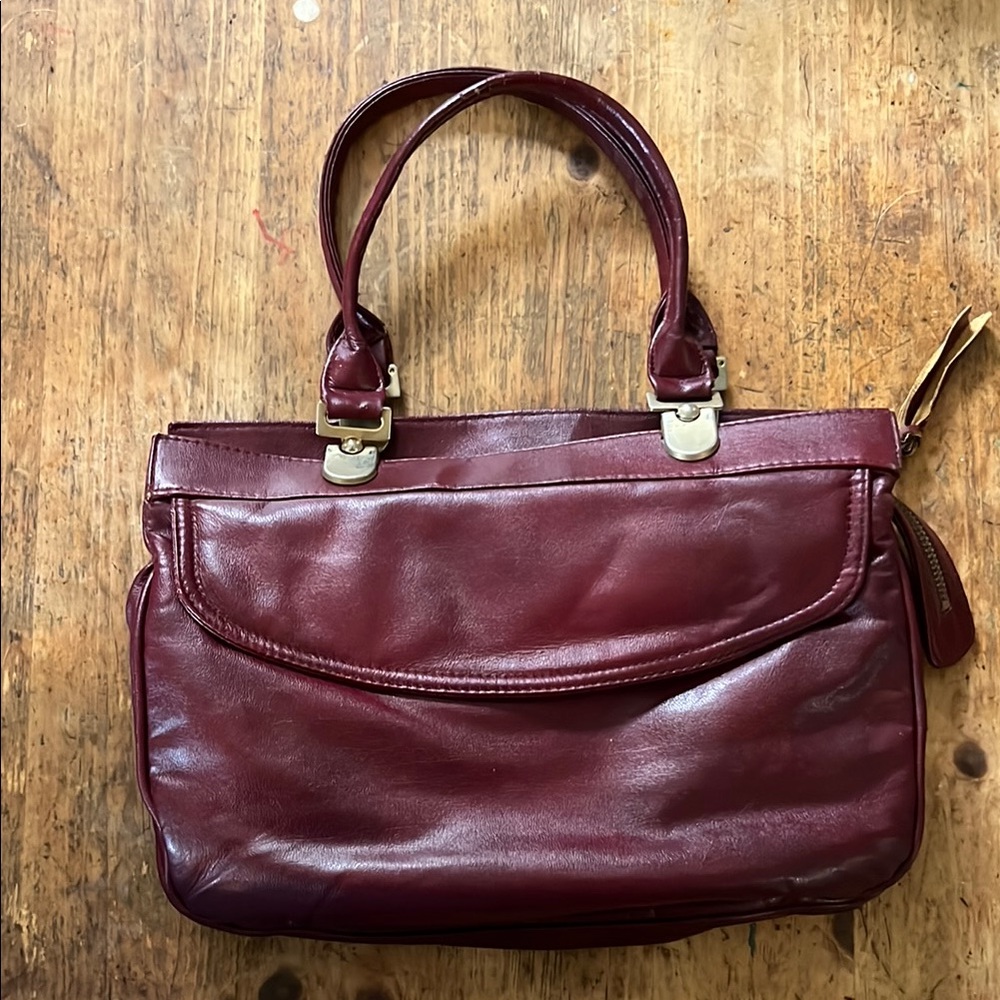 Vintage red Leather Handbag made in Italy